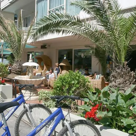 Tordi Garden Hotel 3*